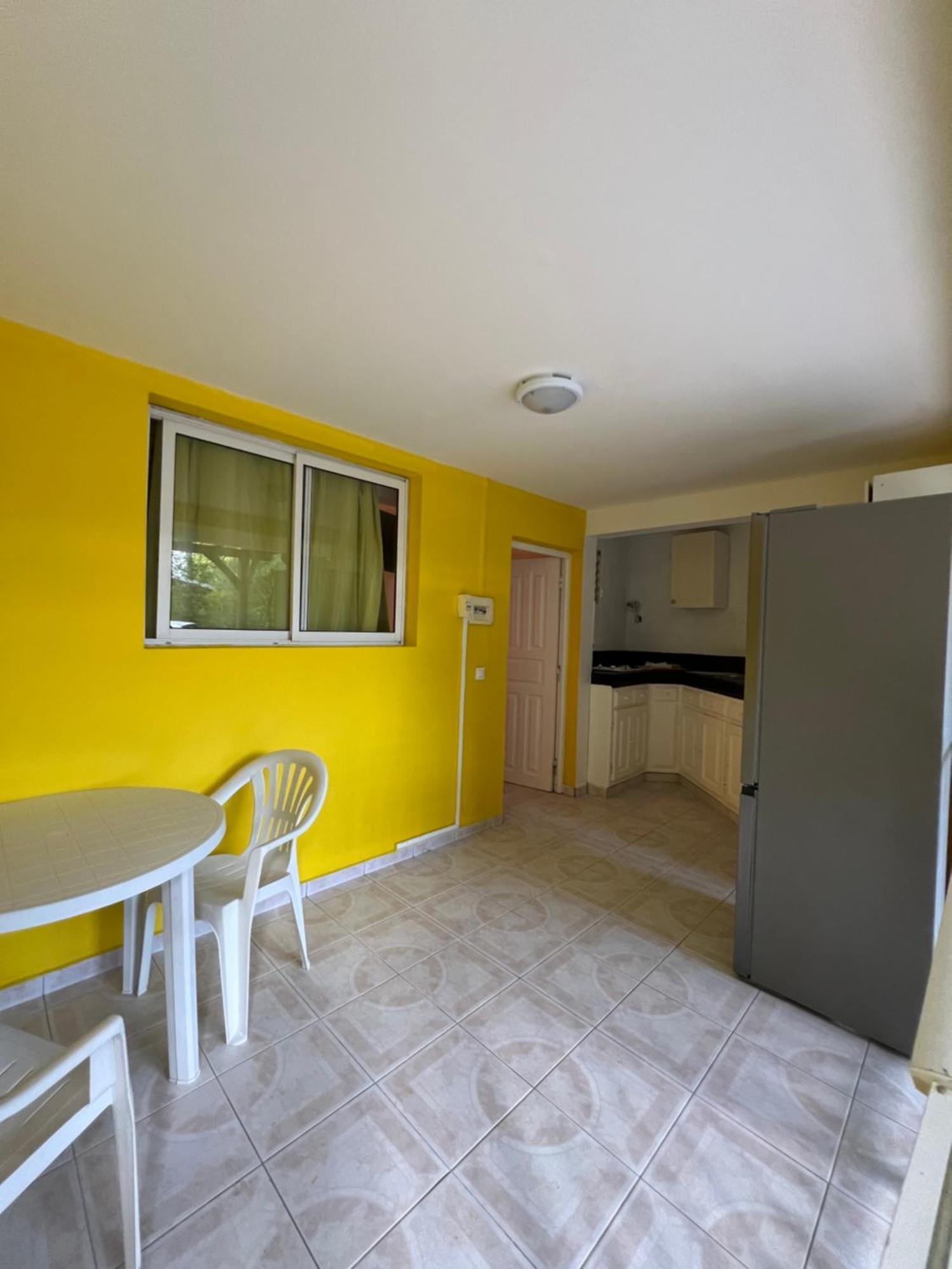 Location Tropical Apartment Sainte-Anne  Exterior photo